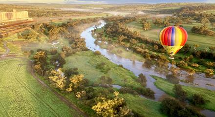 Avon Valley Balloon Flight w/ Breakfast (Any Day)