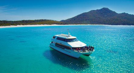 Wineglass Bay Cruises - Vista Lounge (including Ploughmans Lunch)