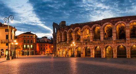 Guided tour of Verona through history and cuisine