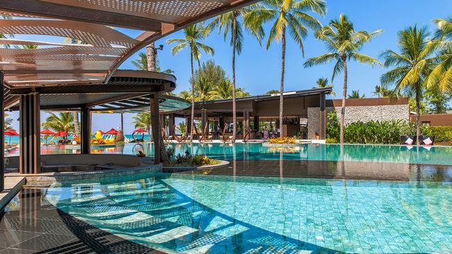 Beachfront Khao Lak Paradise with Daily Breakfast Nightly Dinner & Free Flow Drinks