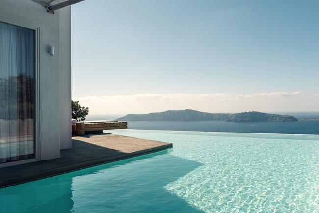 West East Suites, Santorini - Luxury Escapes AU