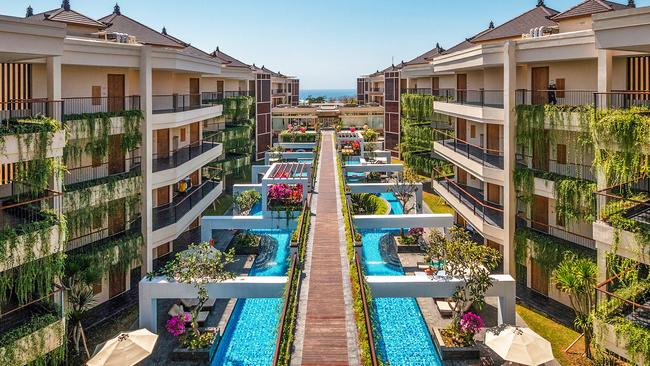 Spacious Nusa Dua Getaway with Daily Breakfast, Nightly Dinner & Massages