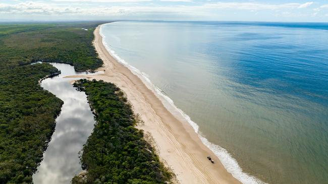 Full-Day Bribie Island Adventure with 4WD Beach Tour, Lunch & Transfers