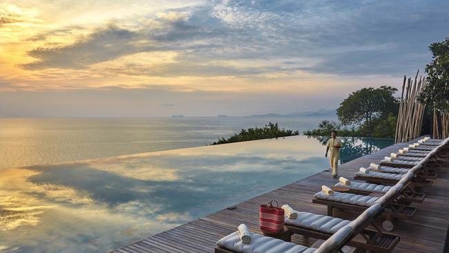 Koh Samui Five Star Oceanfront Haven with Clifftop Restaurant & Horizon Facing Infinity