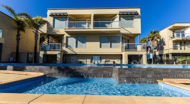 The Bluff Resort Apartments, Encounter Bay - Luxury Escapes US