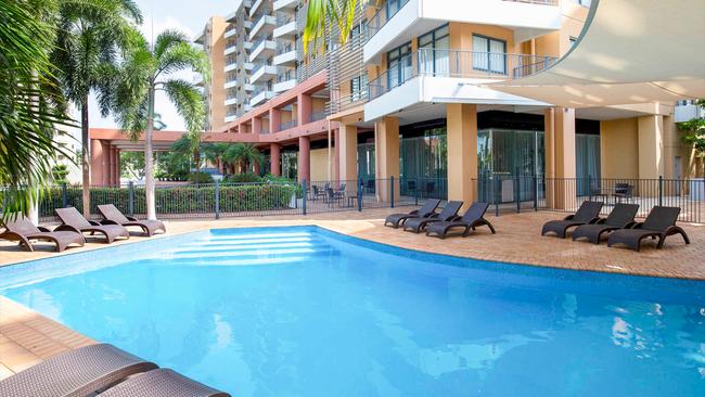 Waterfront Escape in Heart of Darwin with Harbour Views & Outdoor Pool ...