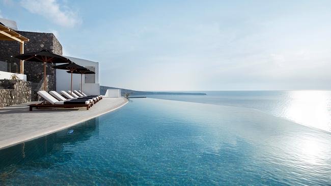 Five Star Santorini Suites with Private Veranda & Jacuzzi Greece