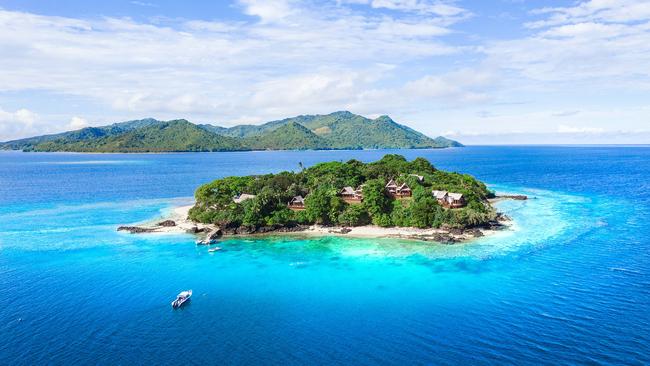 Five Star Fiji Adults Only Pool Bungalows on Exclusive Private Island Beqa Lagoon
