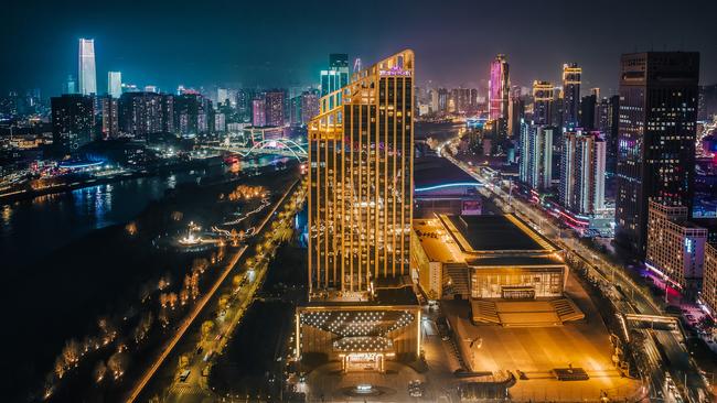 China Modern Lanzhou Escape with Yellow River Views
