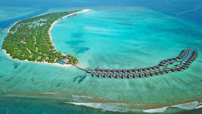 Maldives Five Star Private Island Villas with Daily Dining Nightly Drinks & Roundtrip