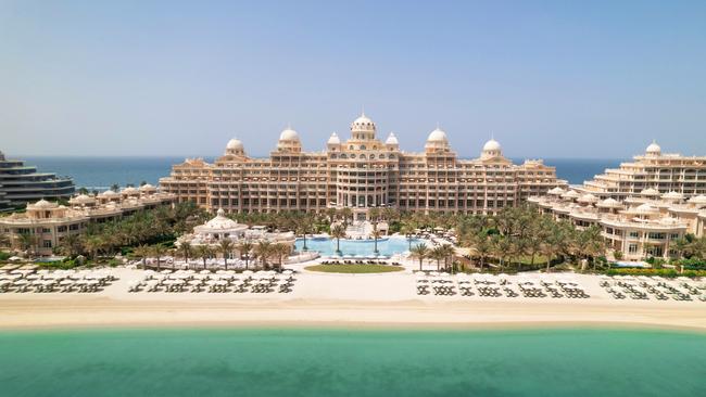 Raffles Dubai Palm Jumeirah Luxury with Daily Breakfast Lunch or Dinner &