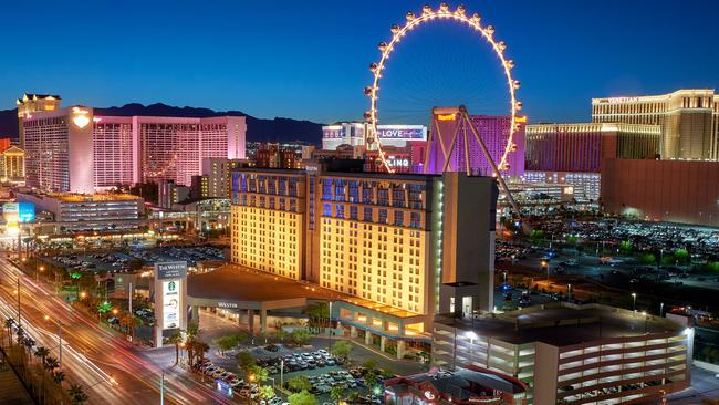 USA Westin Glamour Steps from Las Vegas Strip with Daily Dining Credit