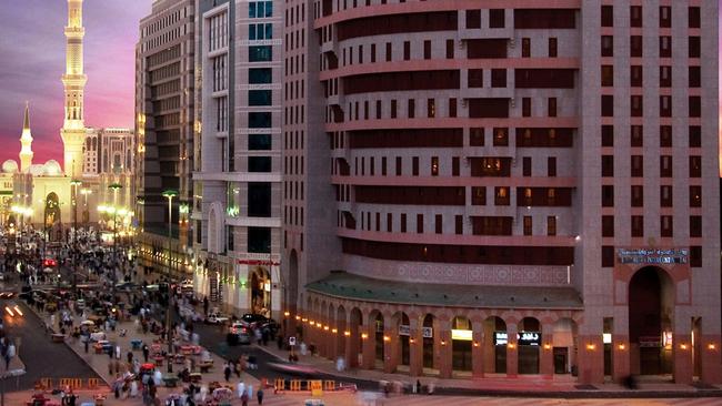 Luxury Five Star Madinah District Escape Overlooking the Prophet's Mosque Al Masjid an