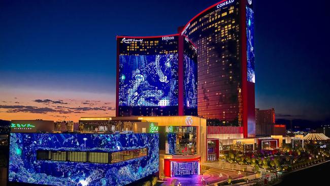 Las Vegas Mega Resort with Over 40 Bars & Restaurants United