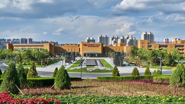 Stylish Inner Mongolia Escape in the Heart of Ordos Erdos City China