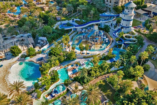 Le Méridien Mina Seyahi Beach Resort & Waterpark, Dubai - Luxury Escapes AU