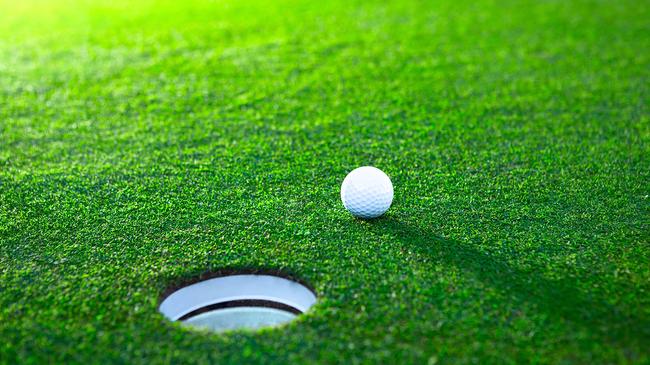 Melbourne: Take a Swing at an 18-Hole Golf Package at Goonawarra Public ...