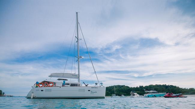 Singapore: Three-Hour Relaxing Sunset Cruise on a Luxury Catamaran with ...