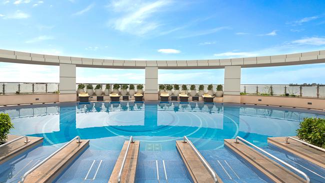 India Sophisticated Noida Retreat just 45 Minutes from New Delhi with Rooftop Pool