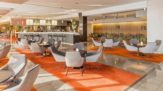 Stylish Melbourne Airport Stay Just 20 Minutes from CBD Tullamarine Victoria