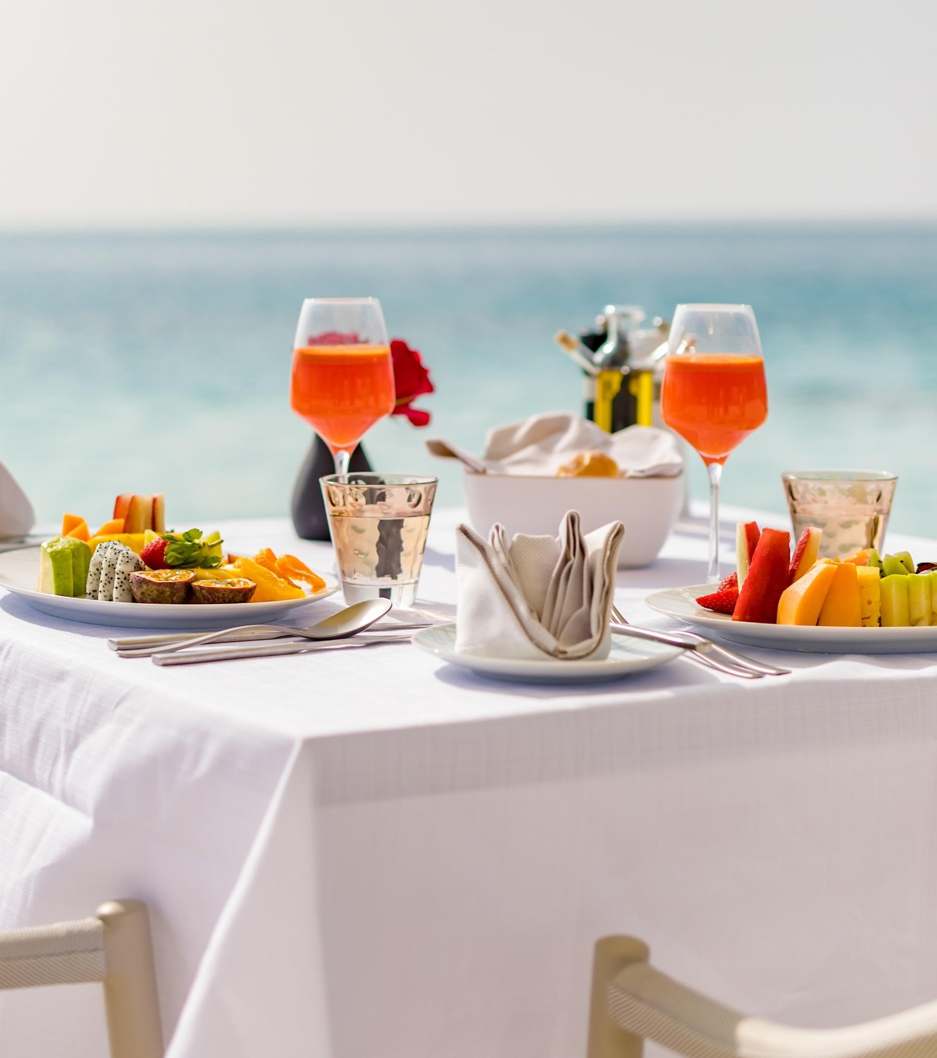 Cocktails and breakfast inclusions