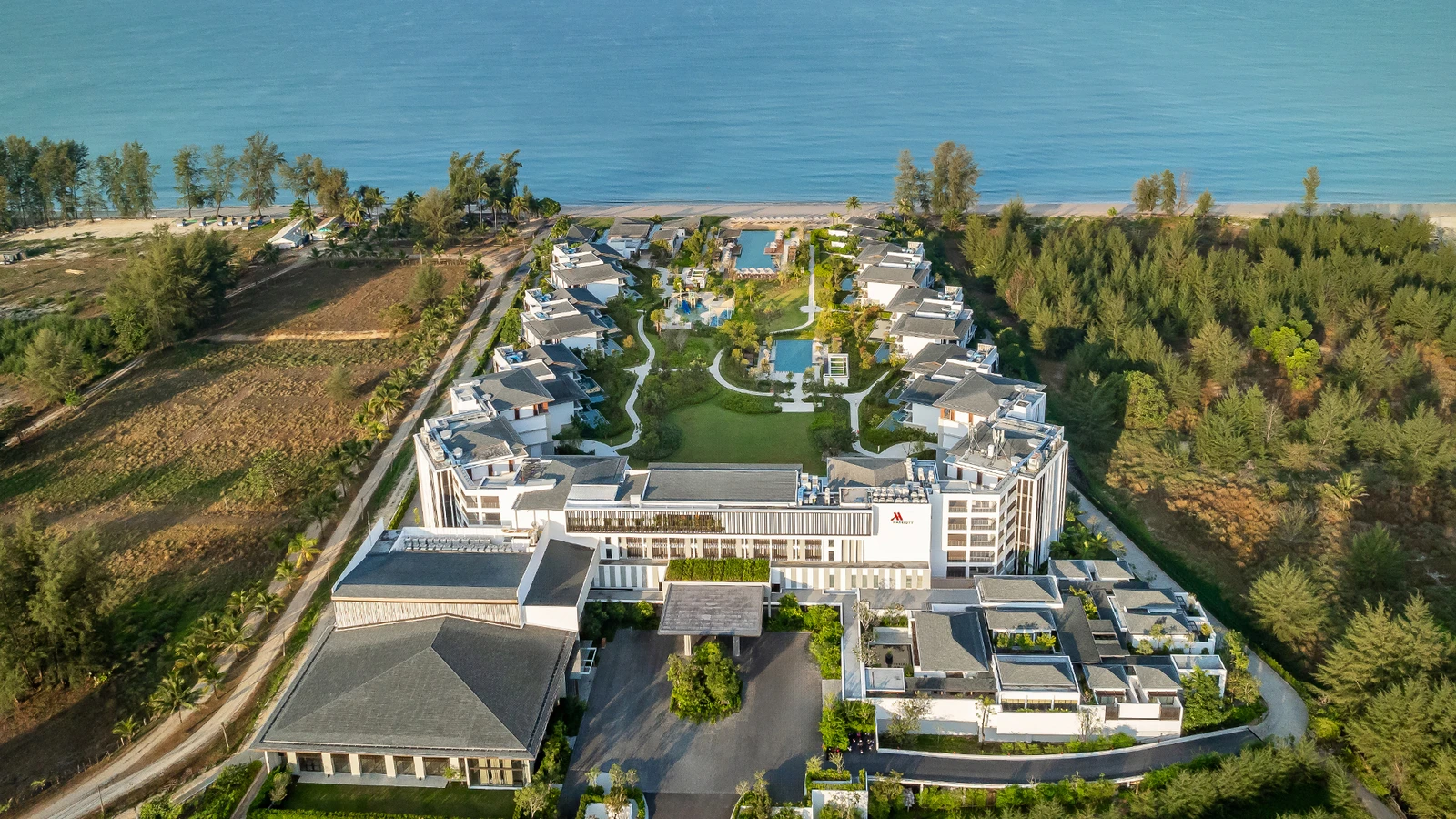 Khao Lak Marriott Beach Resort & Spa
