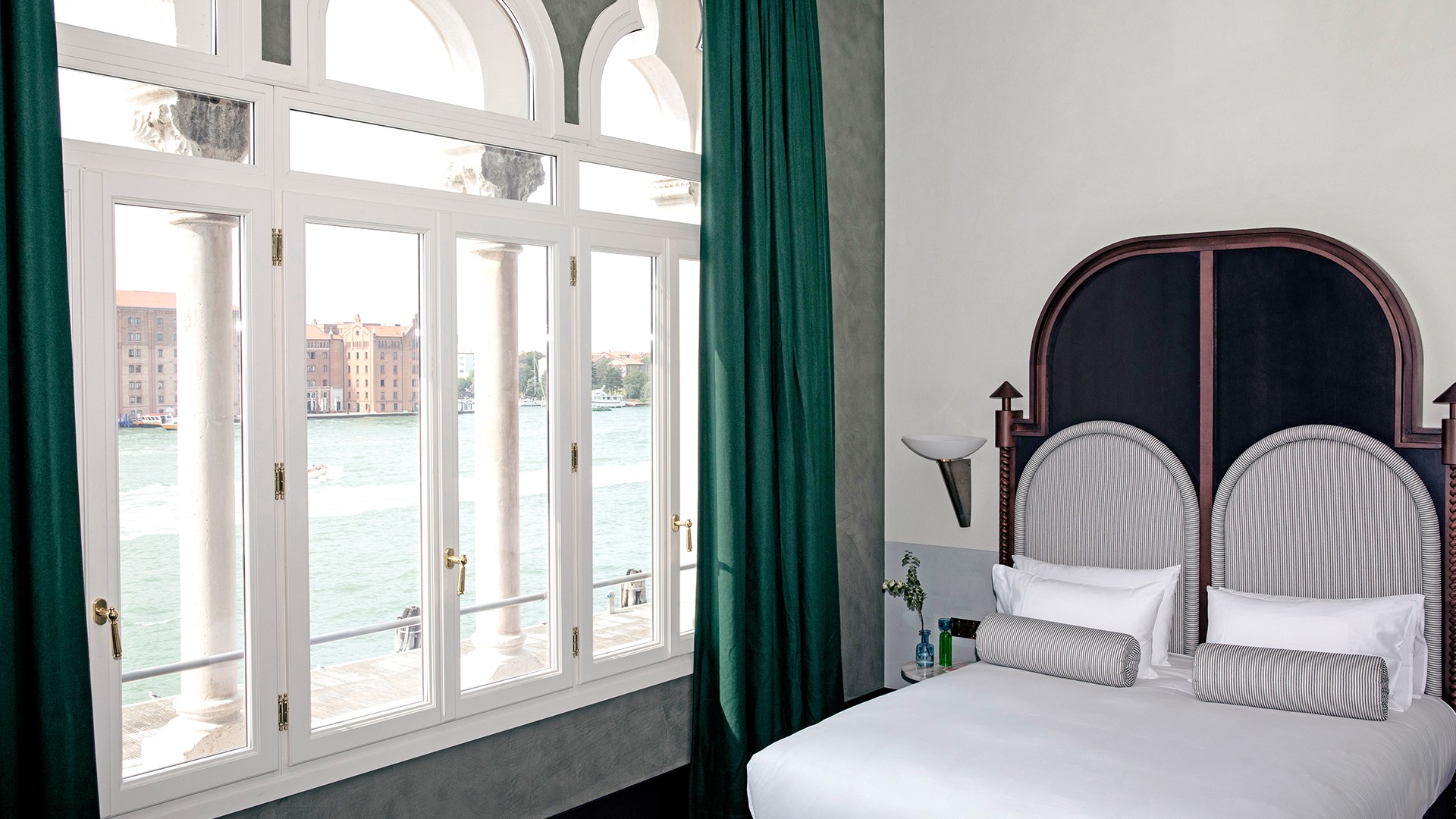 Il Palazzo Experimental (Venice) Today's 2025/26 Deal Luxury