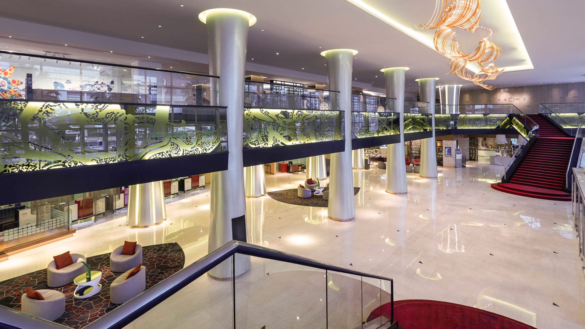 Central Jakarta Escape with Outdoor Pool Seven Onsite Dining