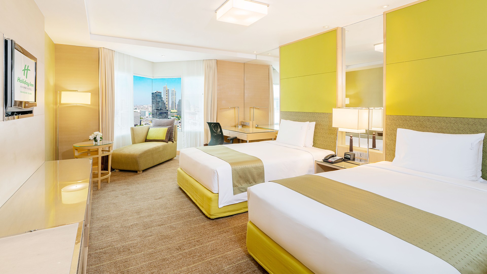 Holiday Inn Bangkok Silom by IHG — photo 3