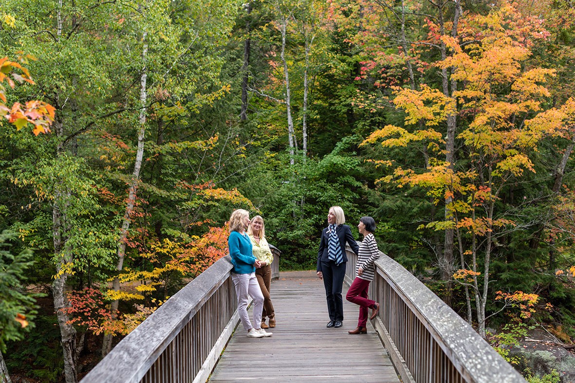 New England's Fall Foliage Womens Only Guided Tour