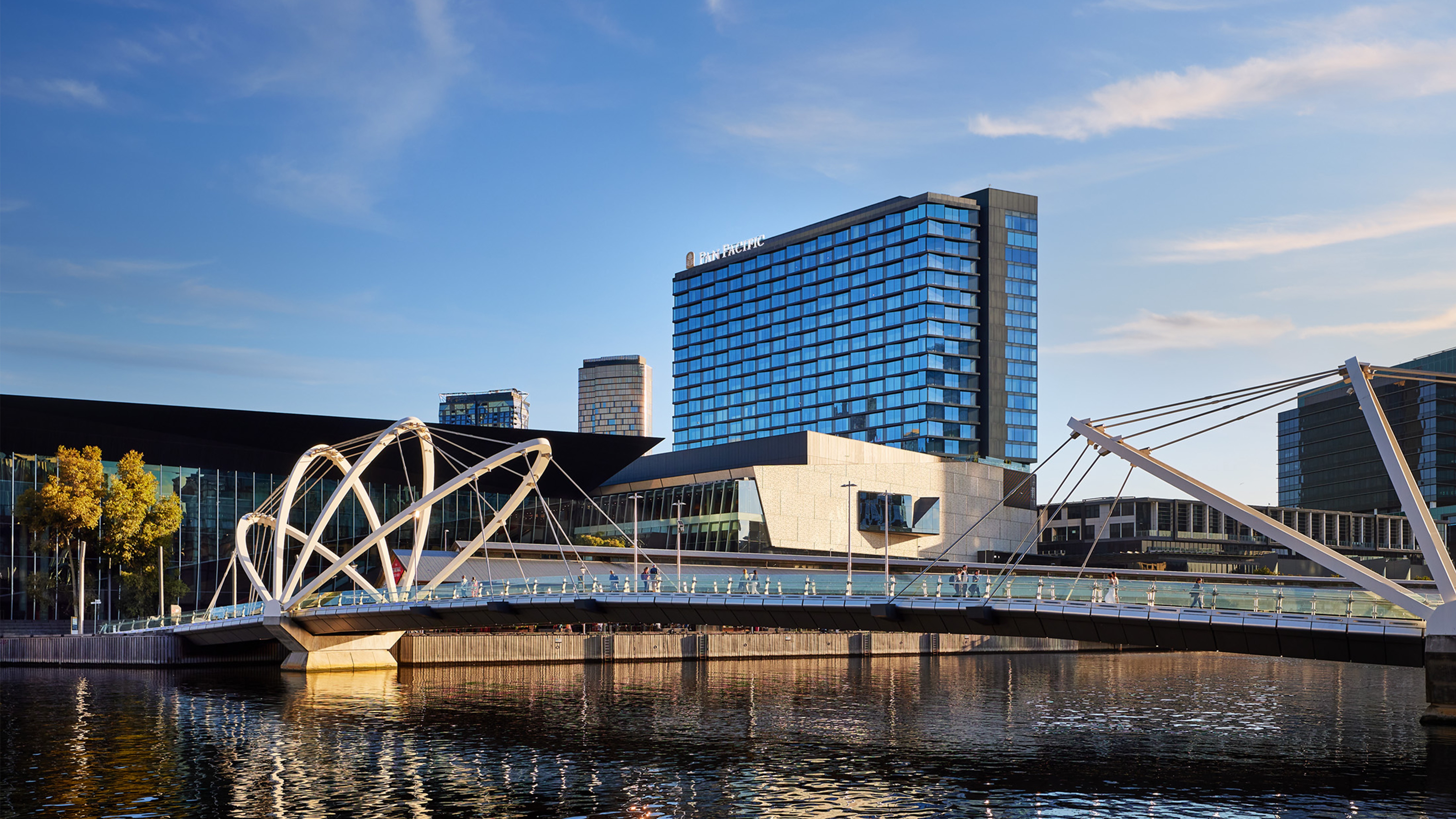 Pan Pacific Melbourne, South Wharf - Luxury Escapes AU