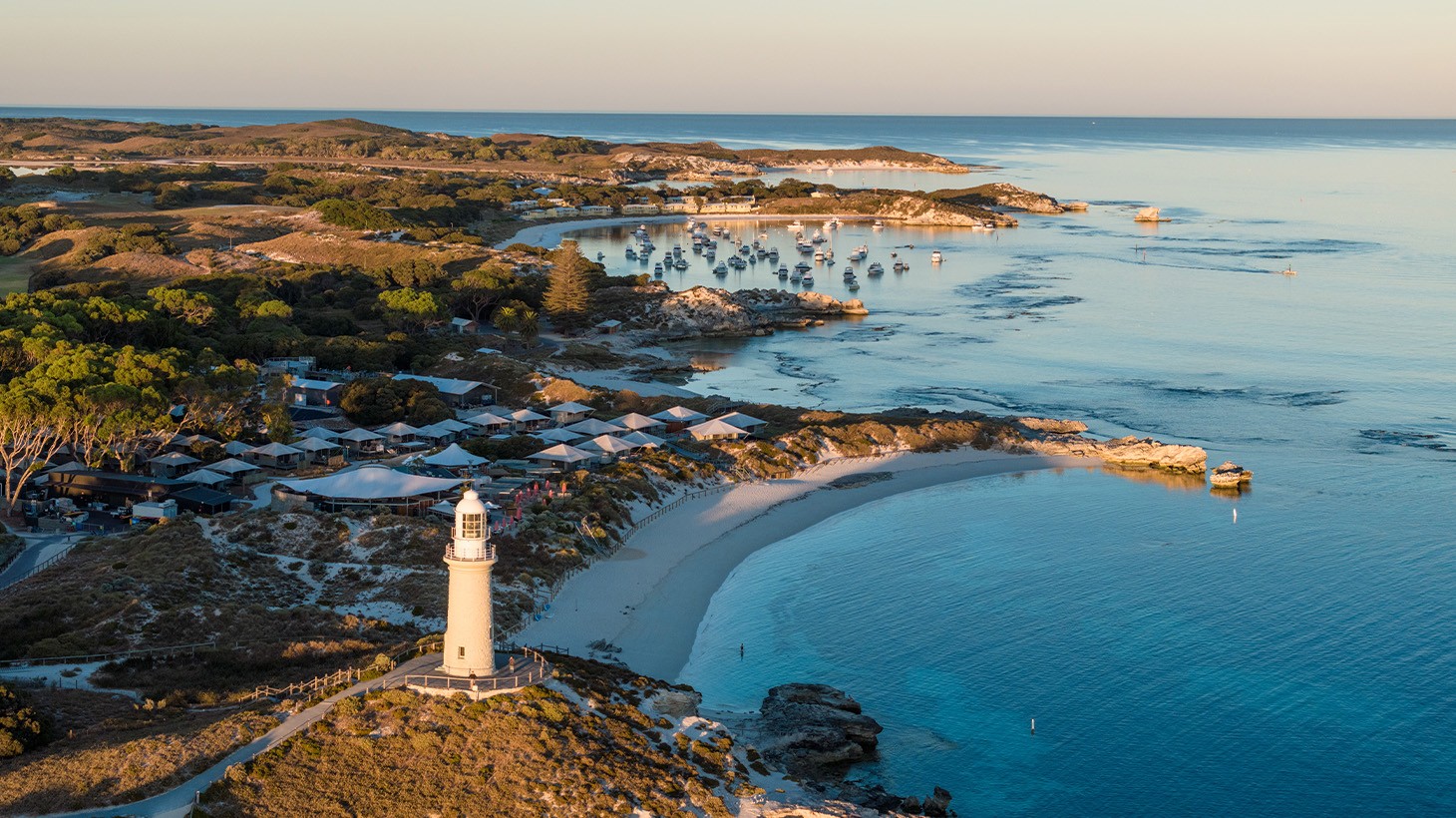 90-Minute Guided Rottnest Island Bus Tour \u0026 Return Ferry Trip from Fremantle, image size:1460x820