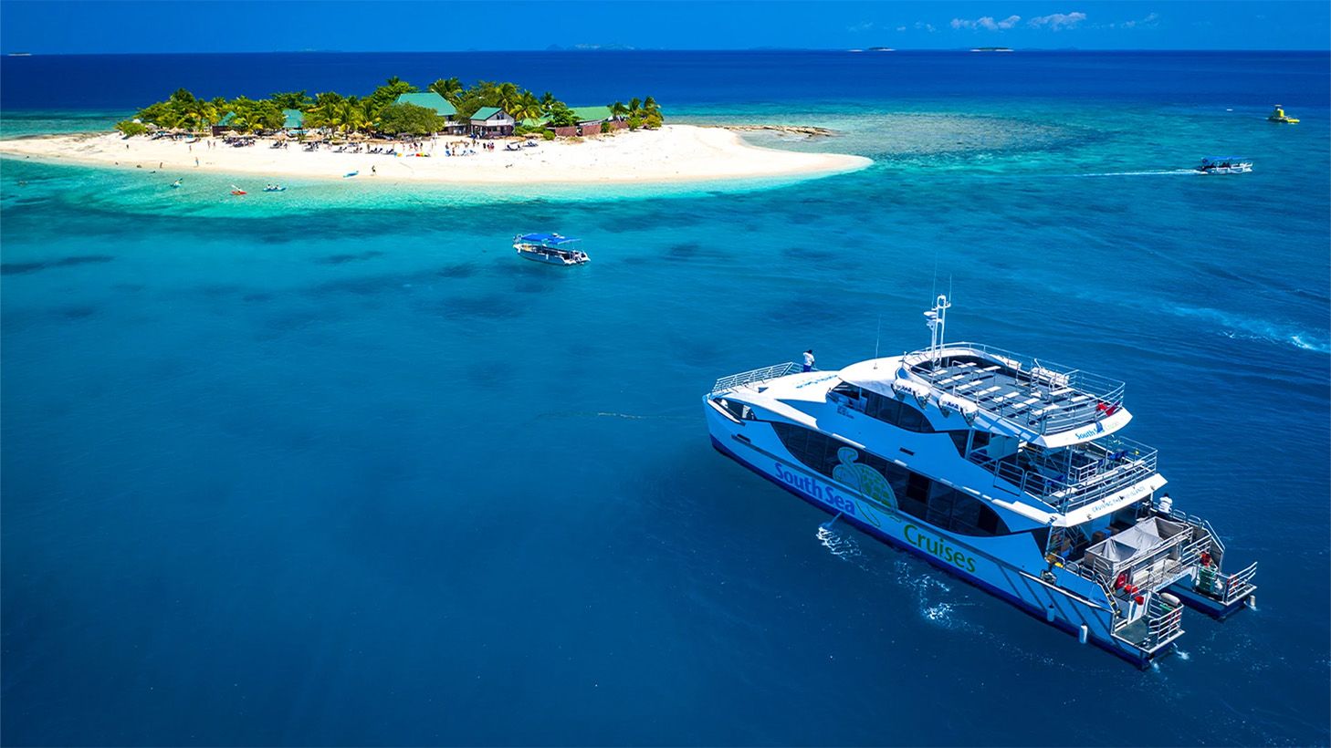 Half-Day Family Fun on a Finding Nemo Island Adventure with Semi-Submersible Vessel