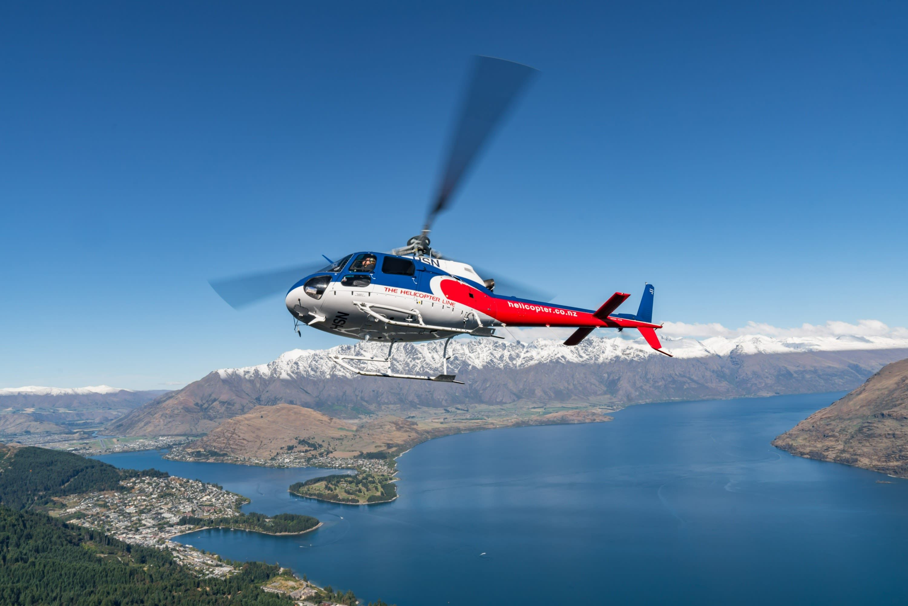 Milford Sound Helicopter Flight from Queenstown with Optional Cruise