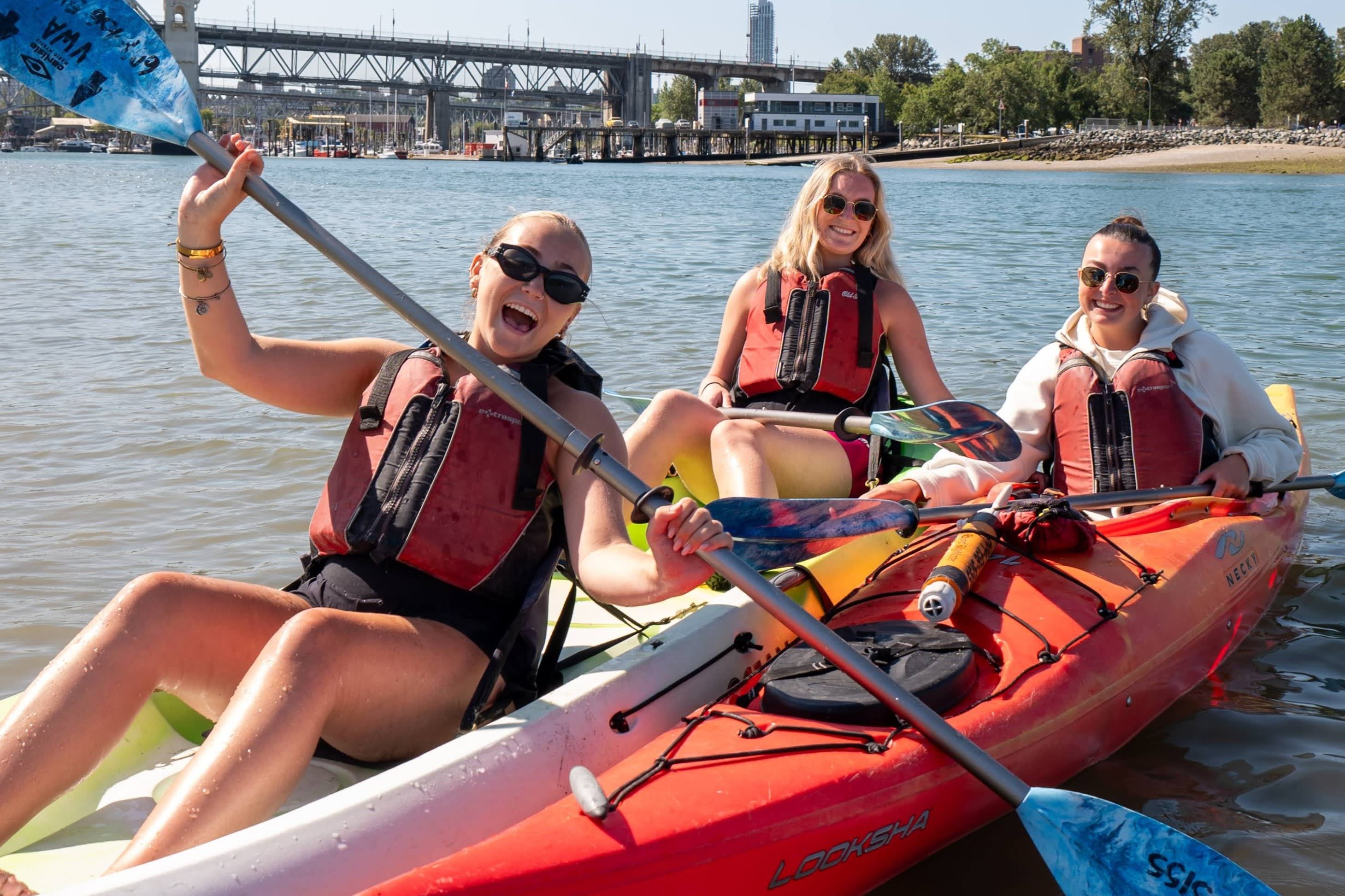Kayak & Coffee Tour in Vancouver