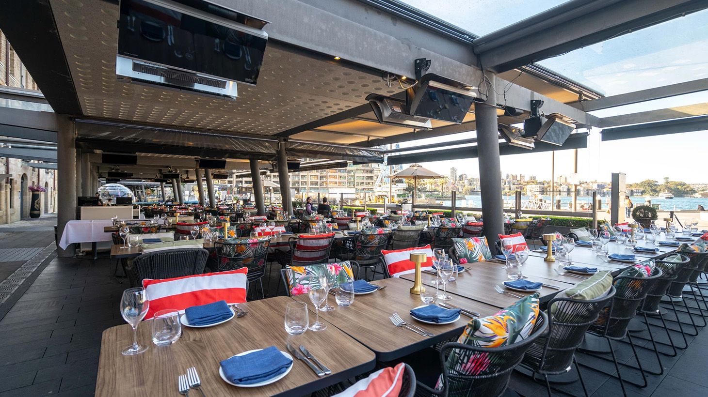 Waterfront Three-Course Dining Experience for Two with a Bottle of Wine at Harbourfront Seafood Restaurant 5