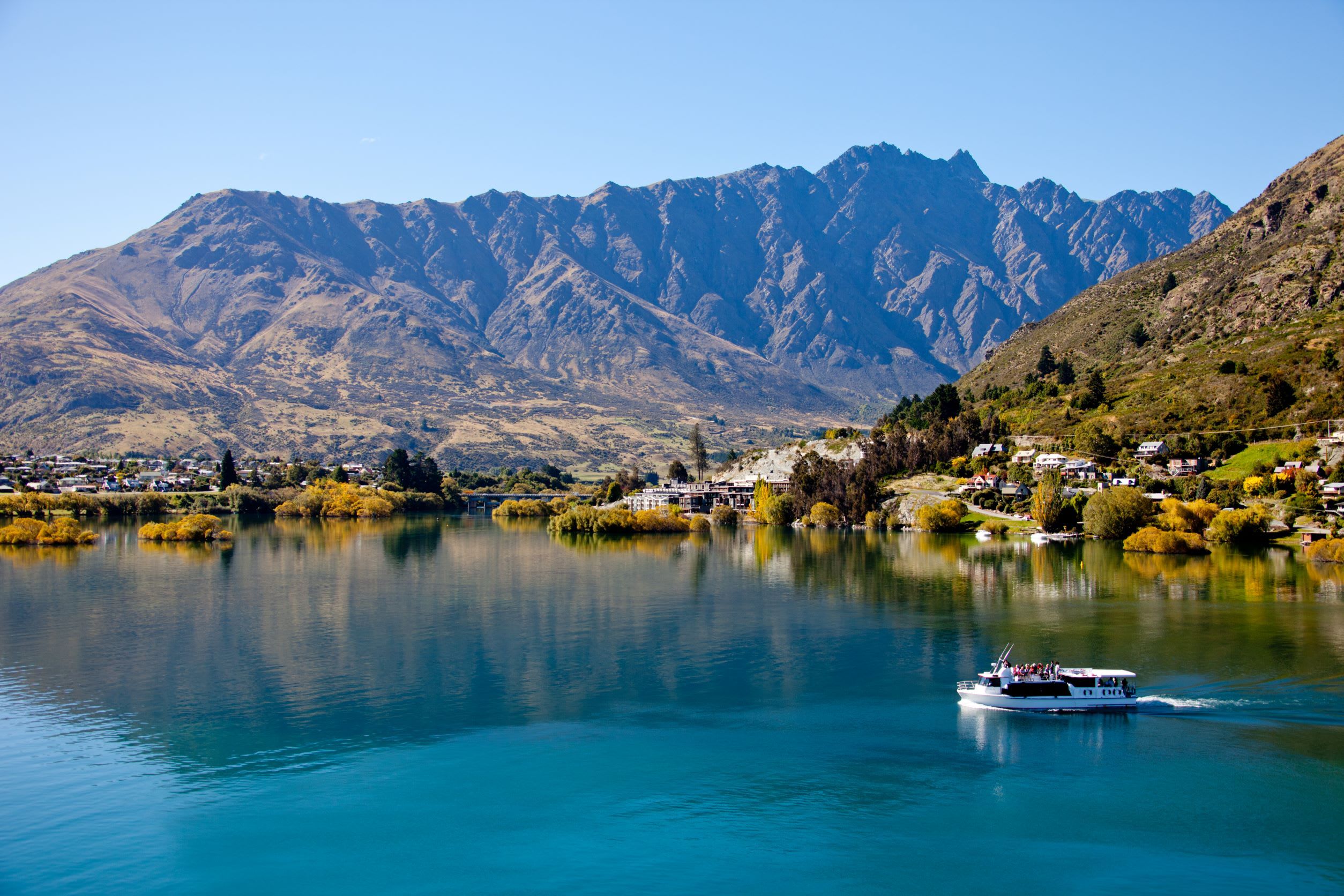Cruise Queenstown's Lake Wakatipu with the Million Dollar Cruise