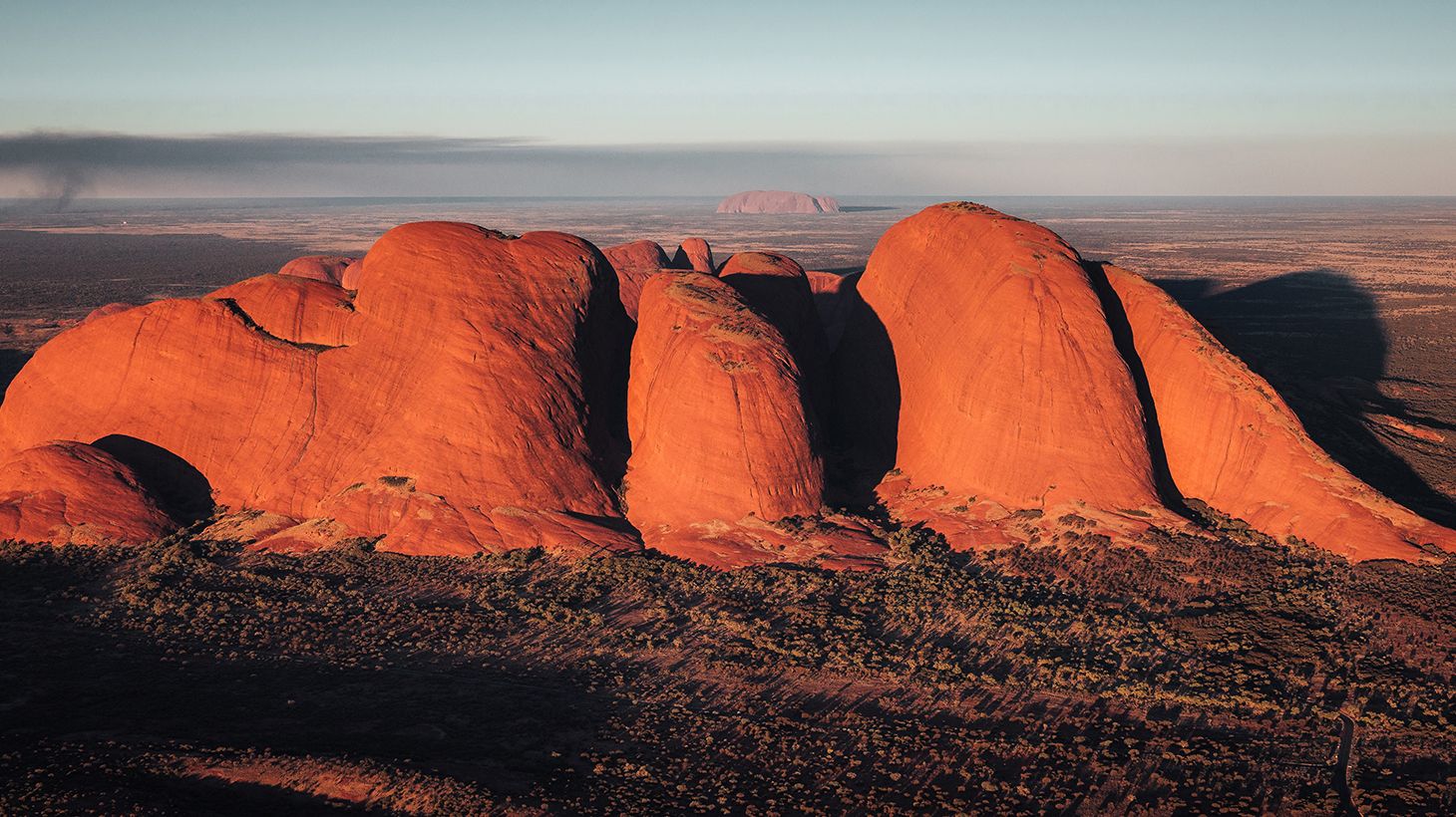 Uluru : visite guidée à pied de trois heures dans le parc national d’Uluru-Kata Tjuta jusqu’aux majestueux dômes