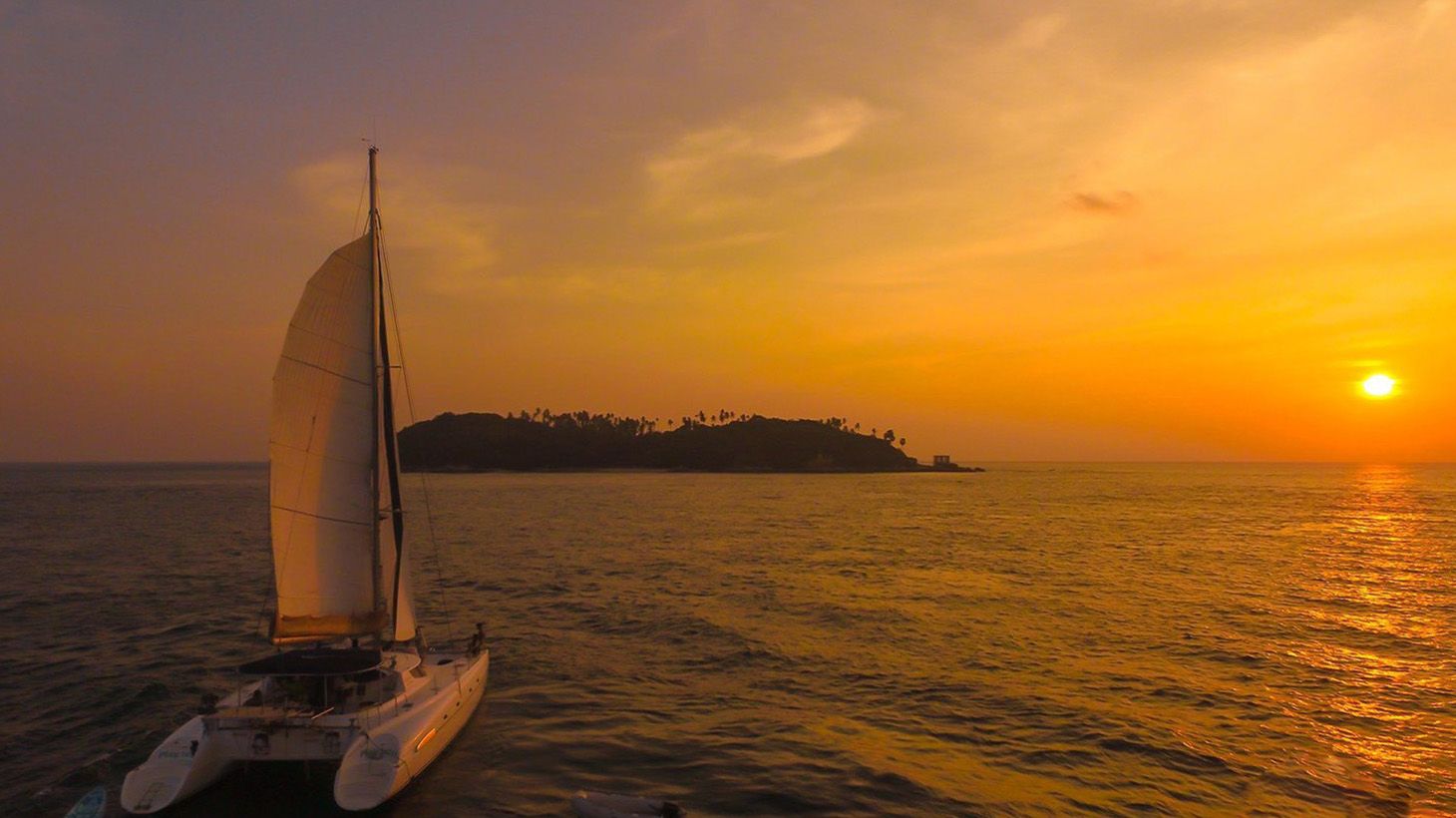Luxury Escapes Exclusive Phuket Sunset Cruise with Thai Buffet Dinner, Hotel Transfers and Free-Flow Upgrade Available