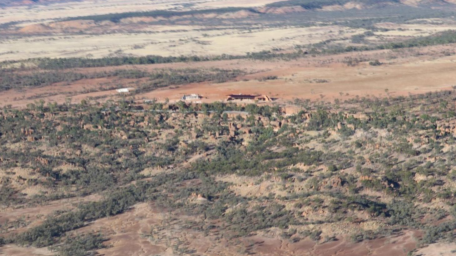 30-Minute Helicopter Ride and Half-Day Australian Age of Dinosaurs Museum Tour 4