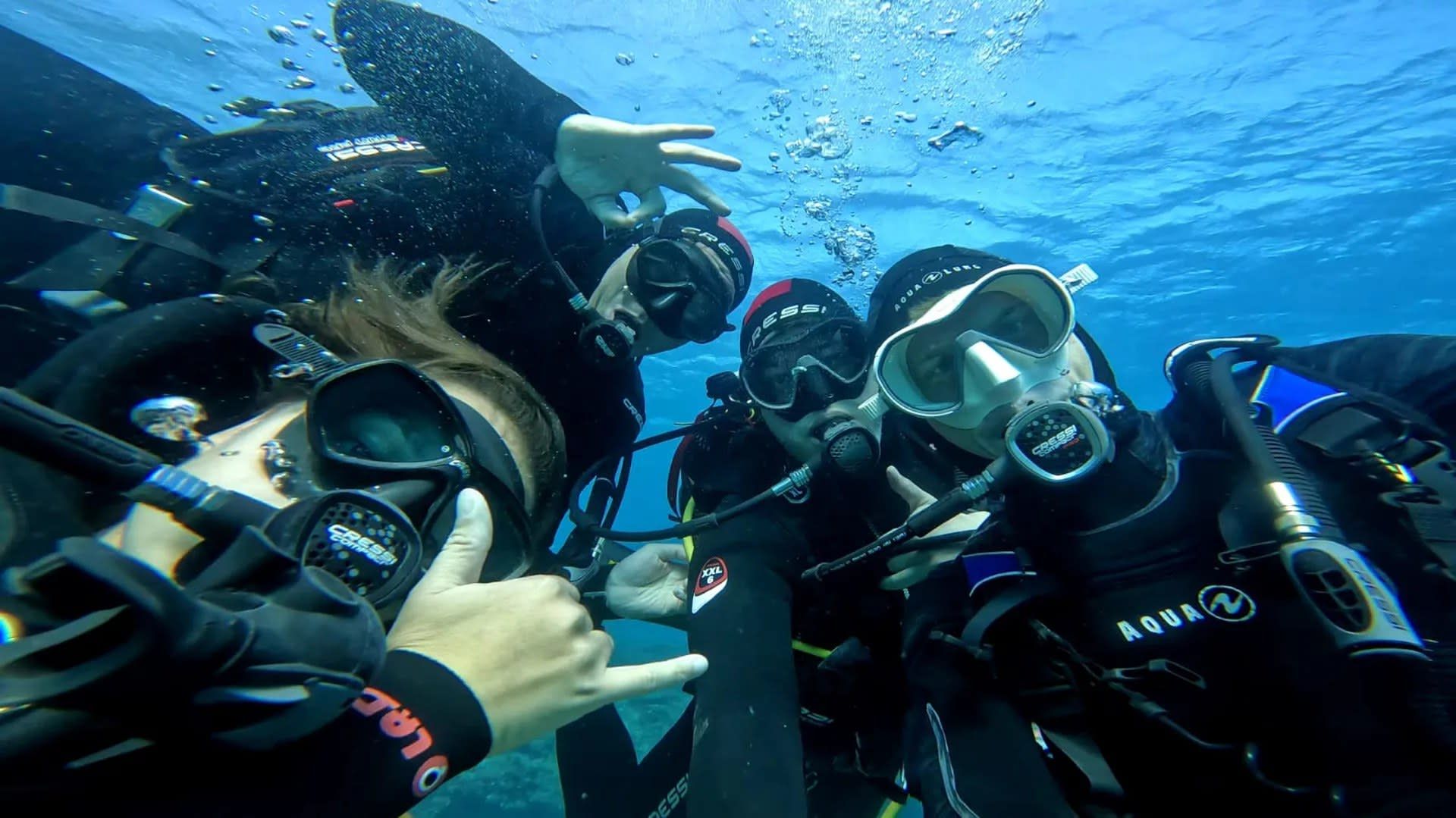 Explore Gran Canaria's Depths: Advanced Course with PADI 5* Center