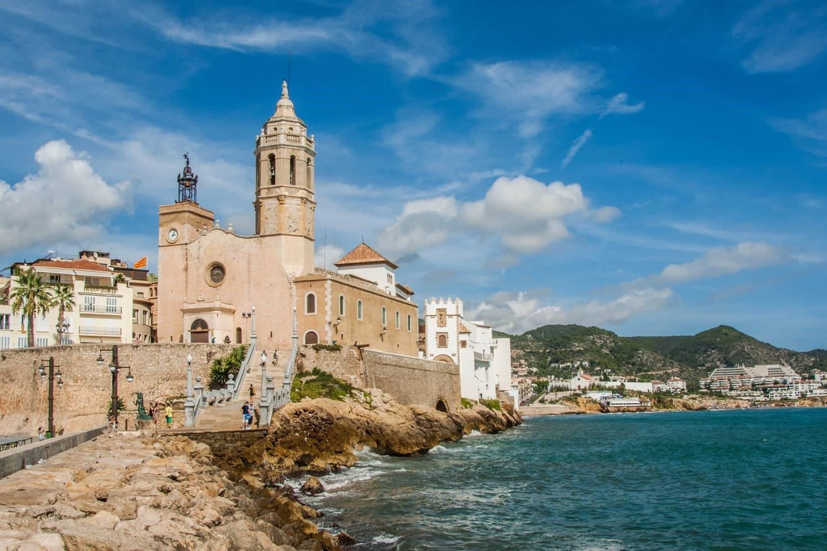 Tarragona & Sitges Full Day Tour from Barcelona with Hotel Pickup
