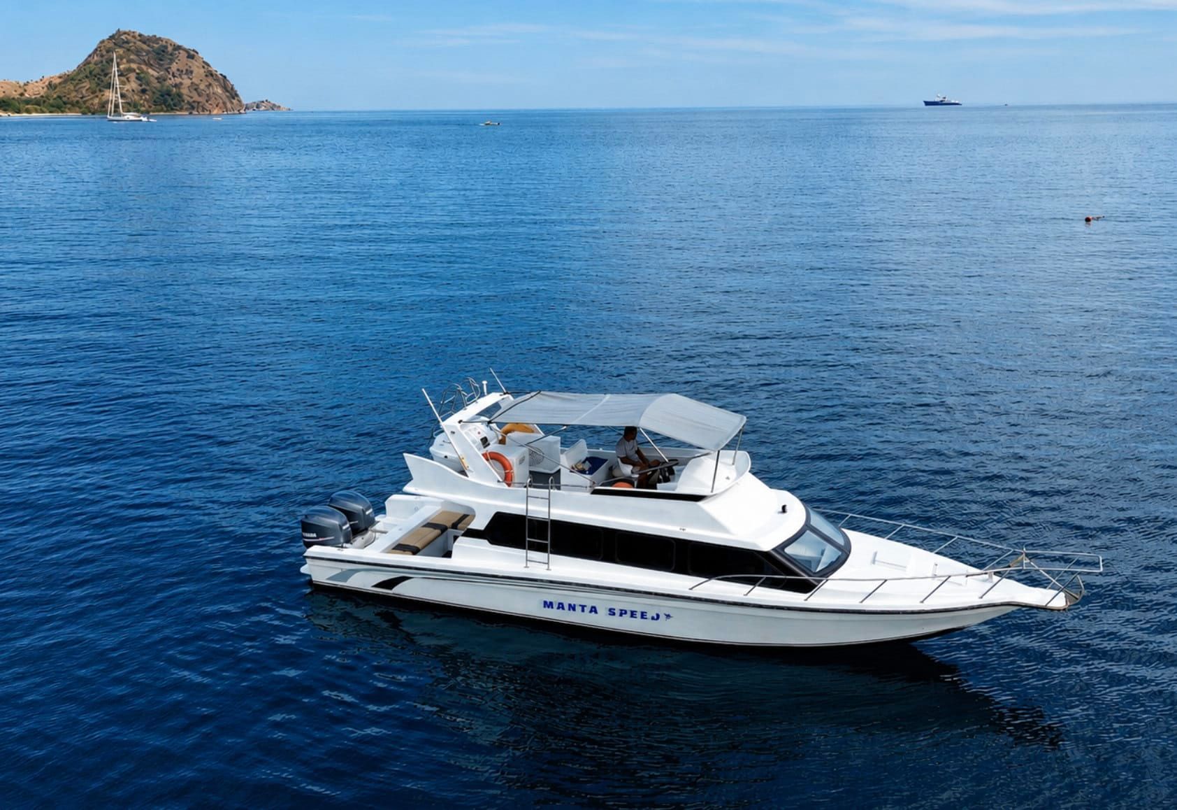 Labuan Bajo Full Day Speedboat Tour 1