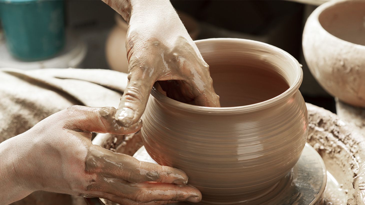Let Your Creativity Run Wild with a Pottery Wheel Throwing Session for Beginners