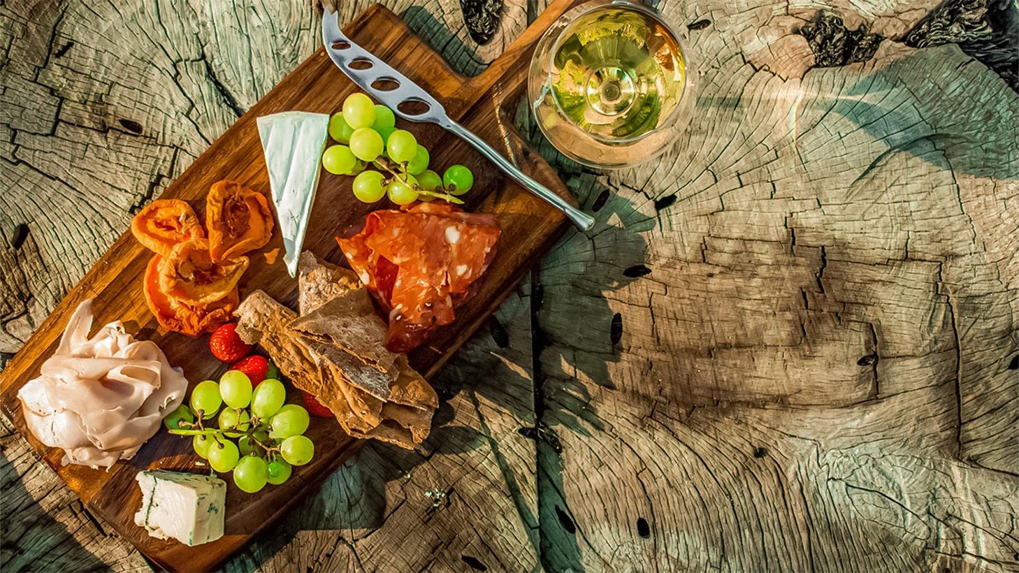 Devonshire Tea & Lunch Platter at Barossa Chateau with Glass of Wine & Take-Home Gift
