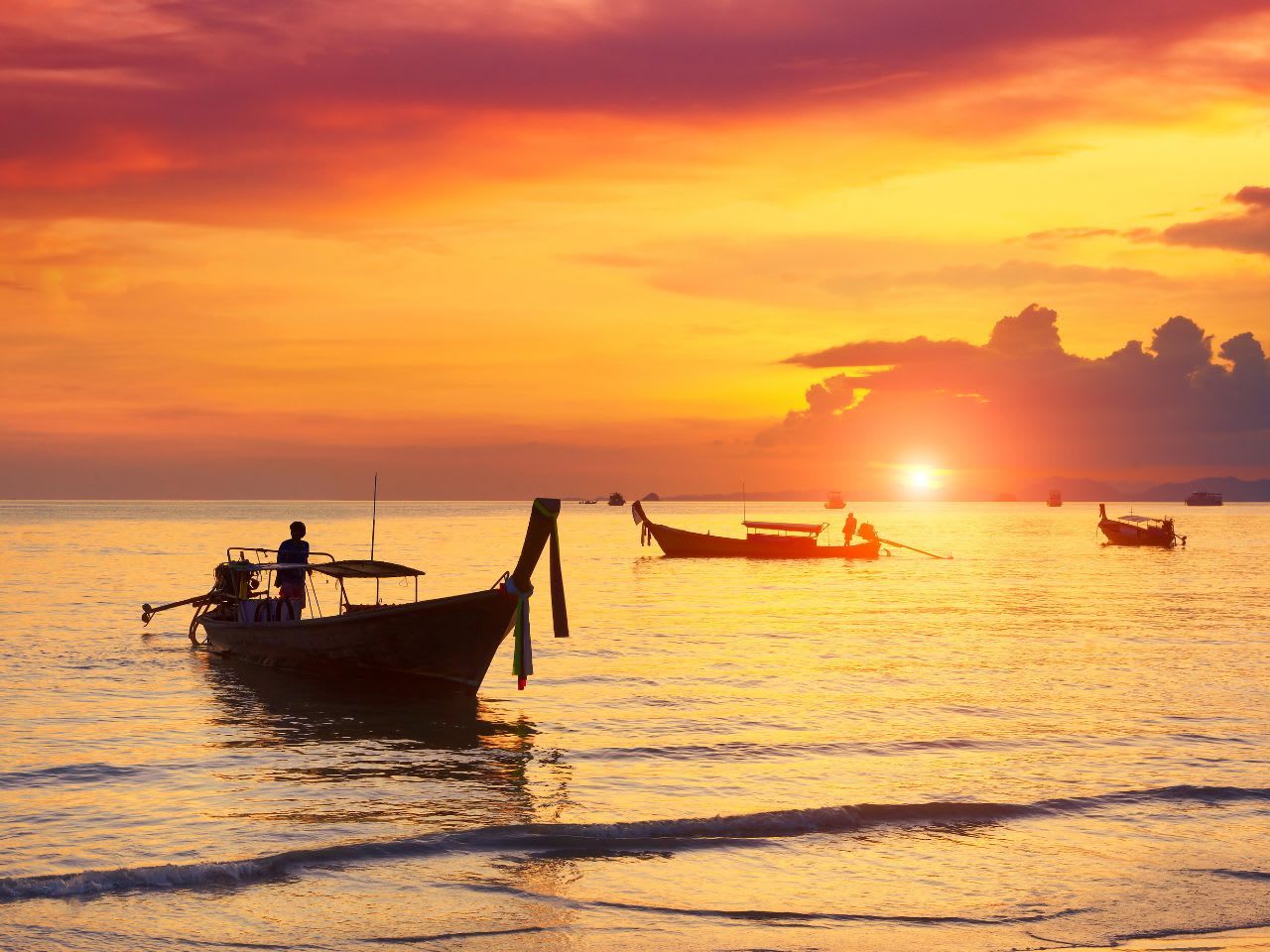Phuket: Sunset Views and Seafood Market Dinner Guided Tour 2