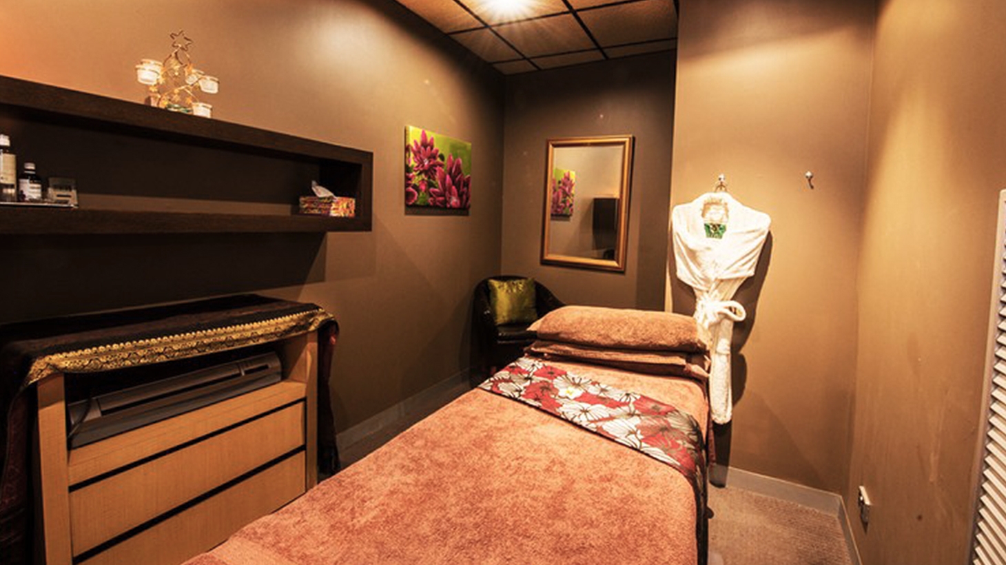 Luxe Massage And Facial Packages In The Cbd Scoopon