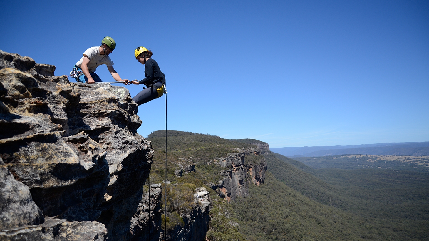 Gift Idea: Half-Day Abseiling Tour in the Blue Mountains ...