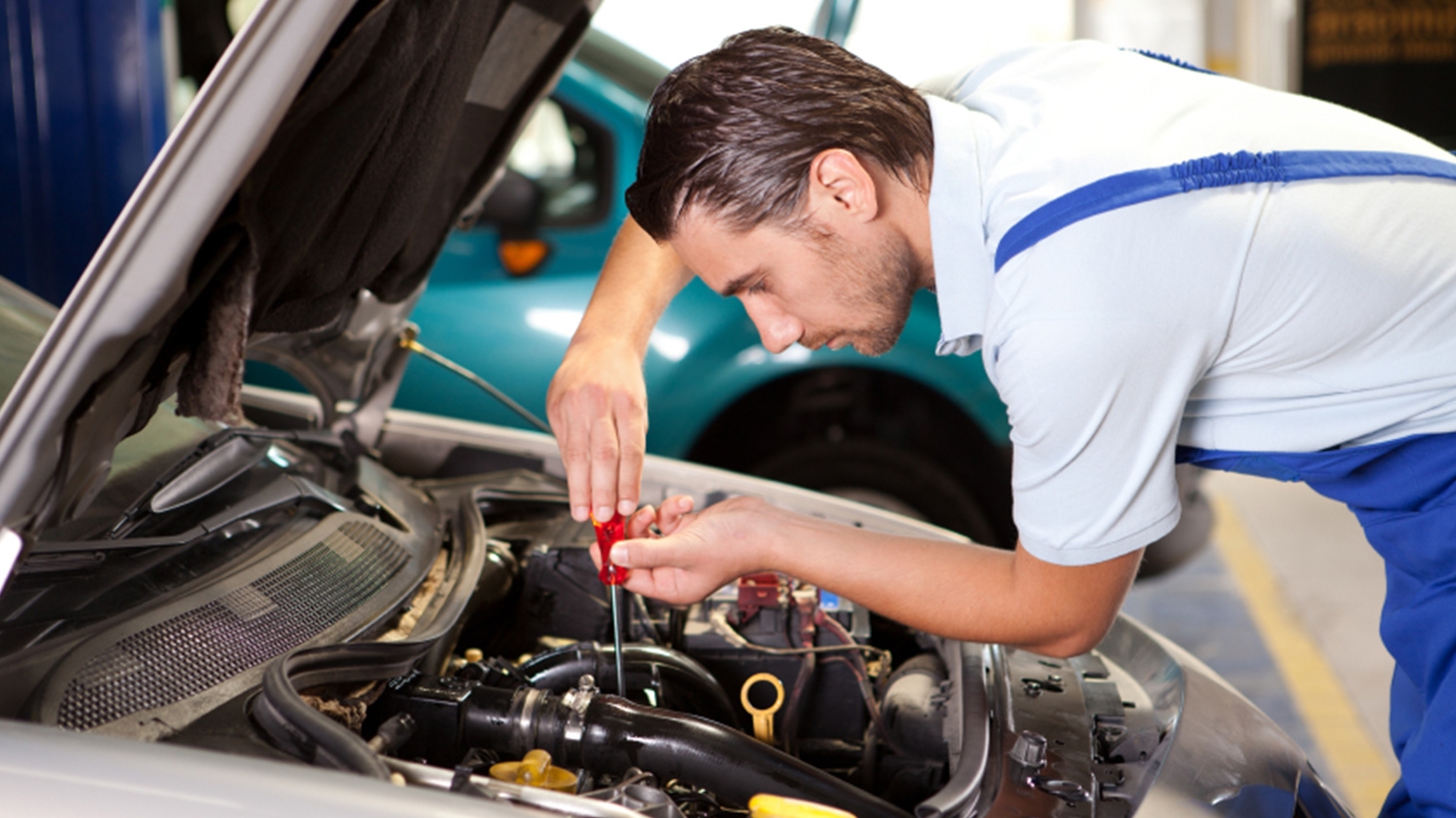 Major Car Service Package with Deluxe Clean Scoopon