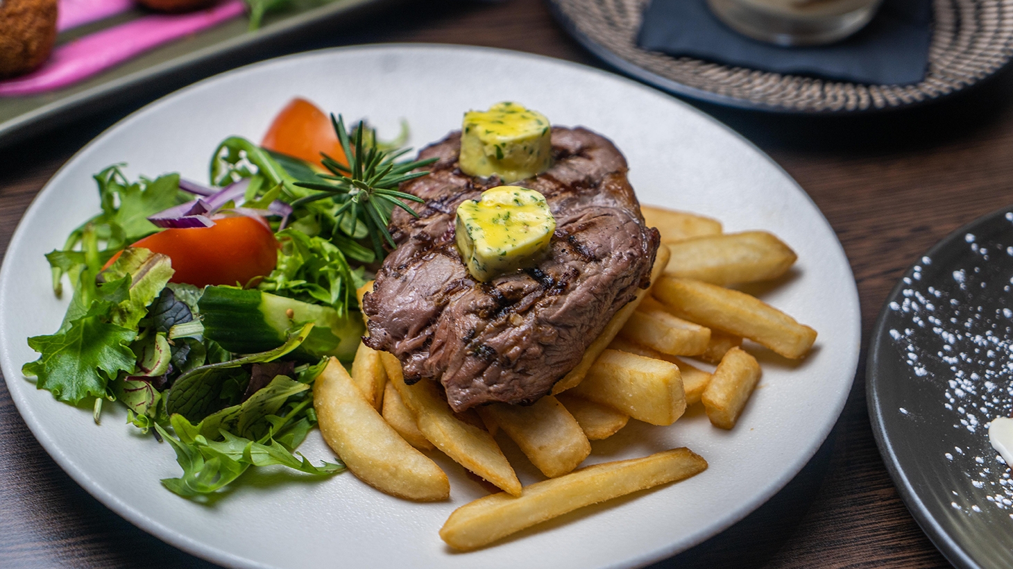 Three-Course Italian Dinner with Wine in Beaconsfield from Georgio's